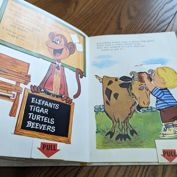 Rare Random House vintage Pop-Up book for children. Sound alike rhymes - Picture 7 of 13